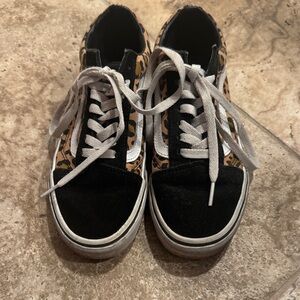 Vans Kids Sneakers - Black and Leopard Print